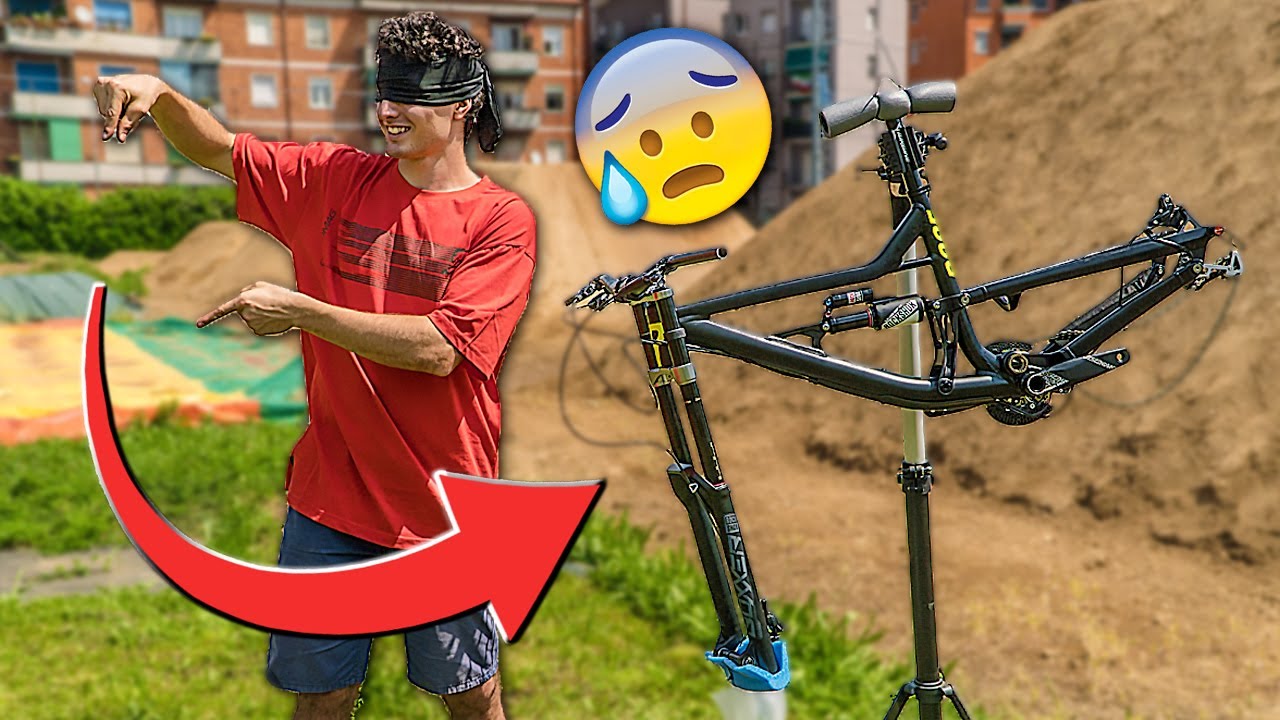 MONTO LA MIA NUOVA BICI BENDATO!