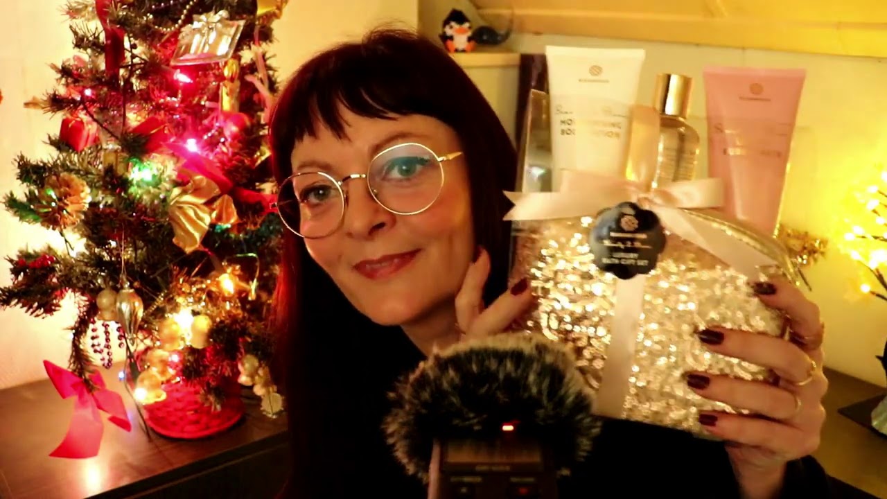 ASMR FR -  CADEAUX DE NOEL