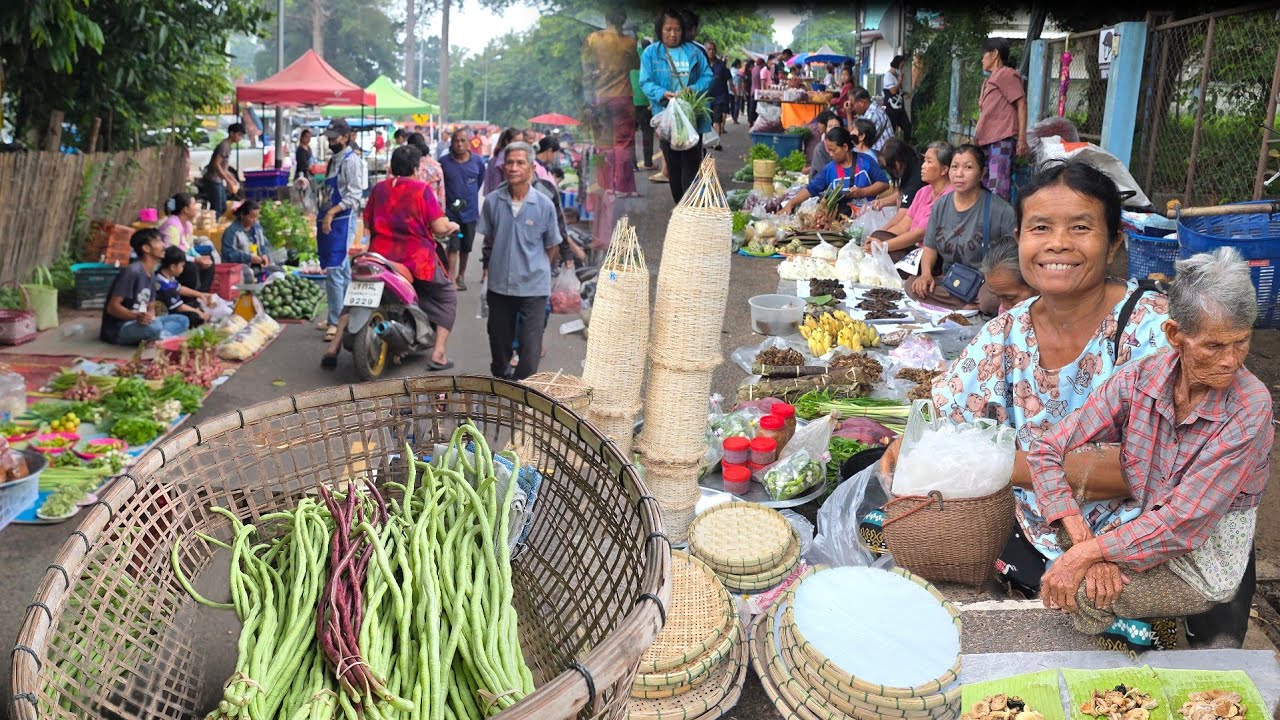 #ชนบทอีสาน EP#07 อาหารอีสาน ตลาดชุมชนบ้านคำสมิง ตำบลเกษม อำเภอตระการพืชผล อุบลราชธานี #food 