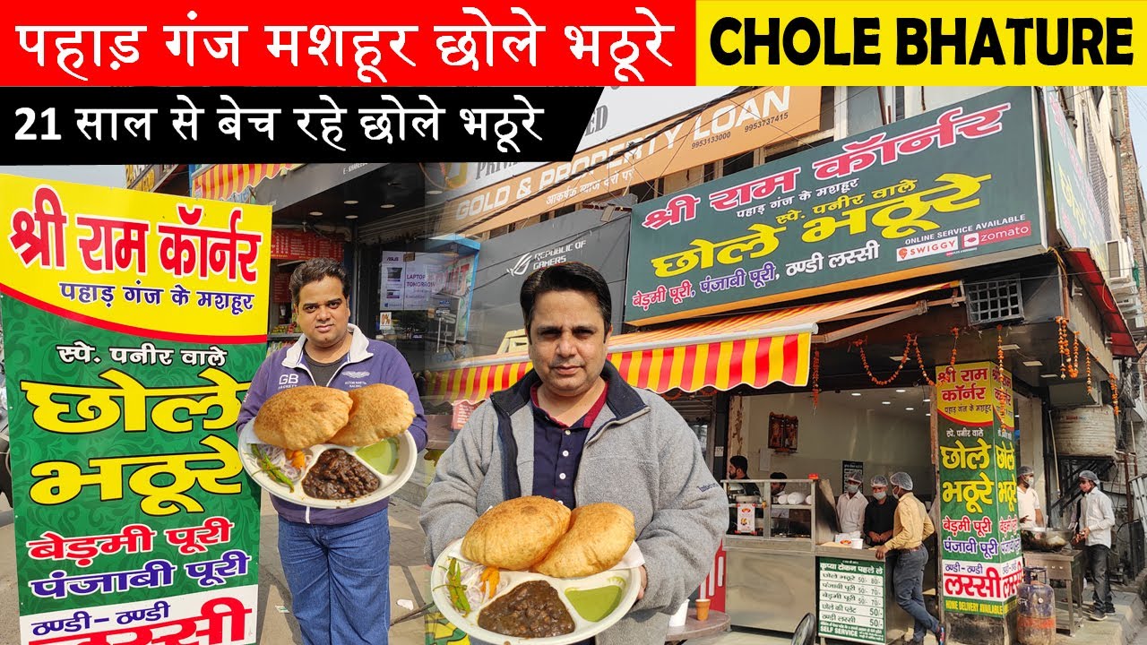 Delhi Street Food - Spl. Paneer Chole Bhature - Bedmi Puri ! Jail Road - Street Food India
