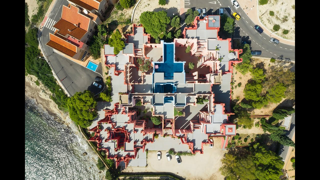 La Muralla Roja/ An&aacute;lisis Arquitect&oacute;nico