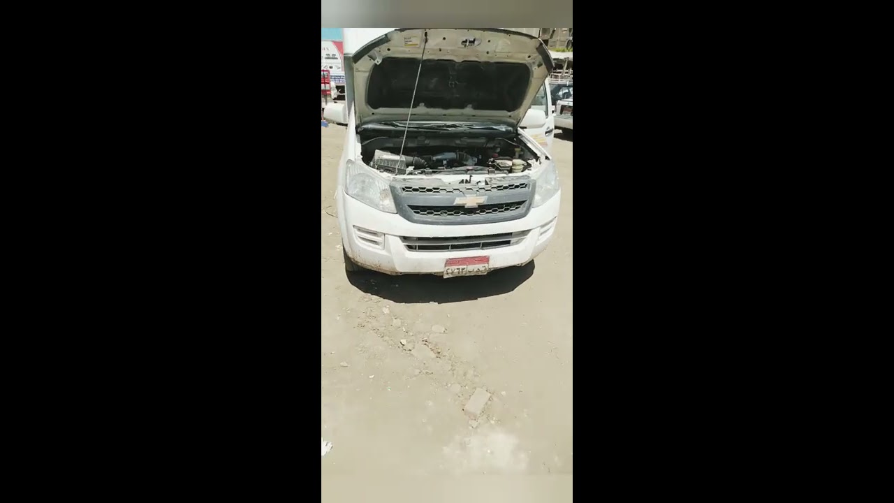 ايه الي جوا كبوت العربيه