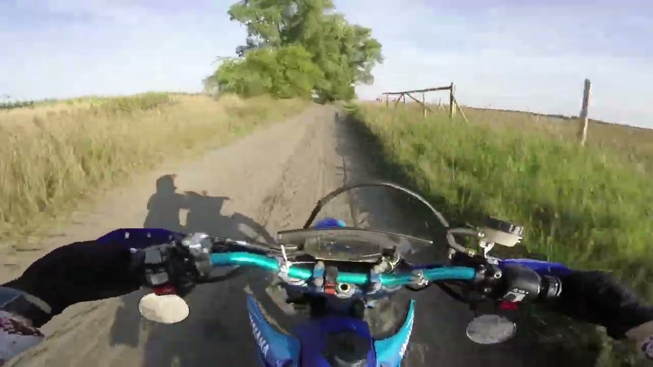 Prezentacja motocykla YAMAHA WR250F 2003