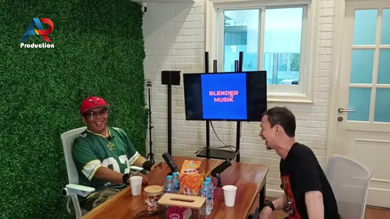 BANG EBEN MENCERITAKAN PERJALANAN (MMC) MAYOR MINOR CORNER DI PODCEST RADIO HAPPY 