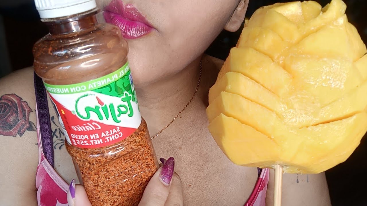 ASMR comiendo mango 🥭 con Tajín 