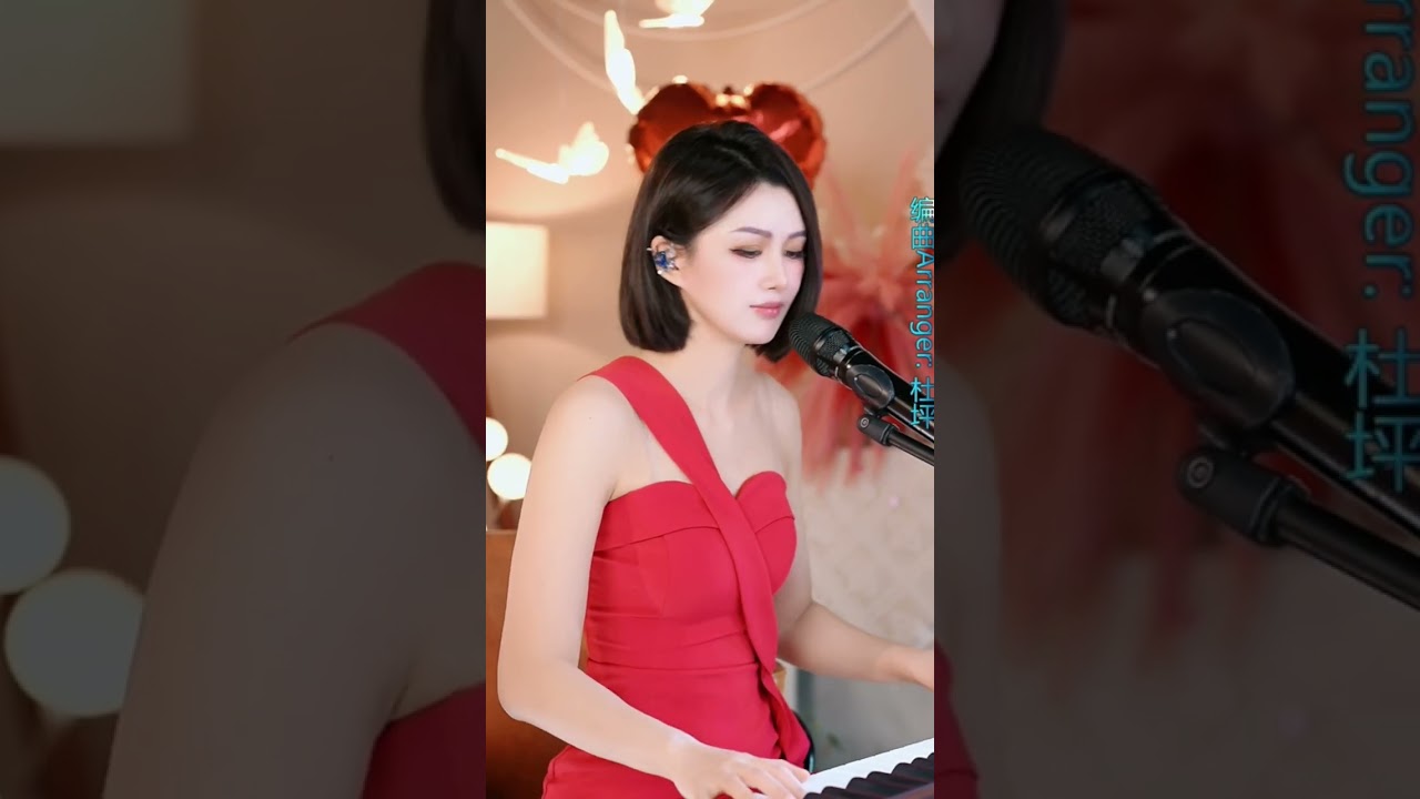人美声甜气质佳 漂亮迷人美女唱歌 弹奏钢琴曲#经典歌曲#音乐#中文歌曲 #美女#钢琴曲#歌曲推荐#热门钢琴曲#好听歌曲#唱歌#弹钢琴#Music#Beauty#PianoMusic#PlayPiano