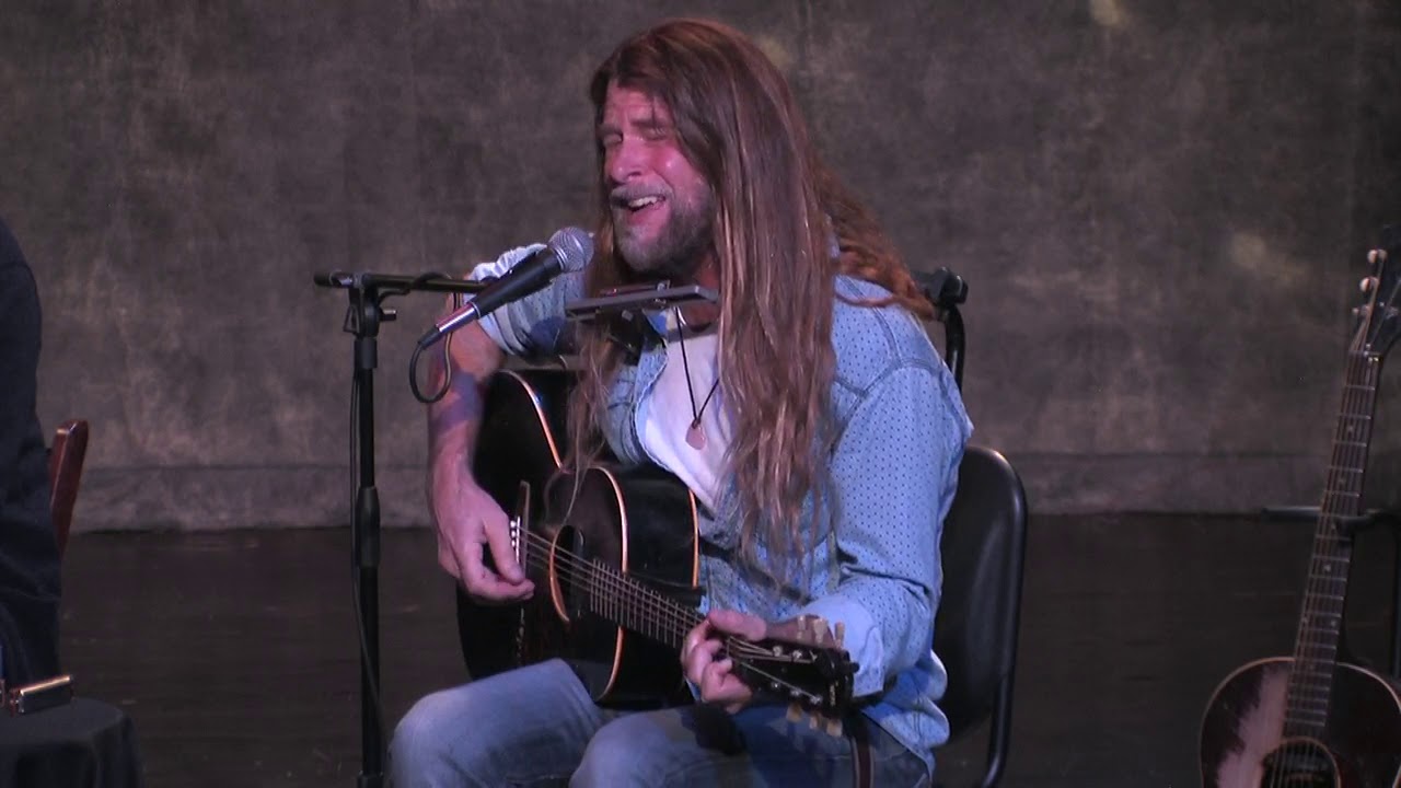 Grayson Capps “New Again” @ Eddie Owen Presents