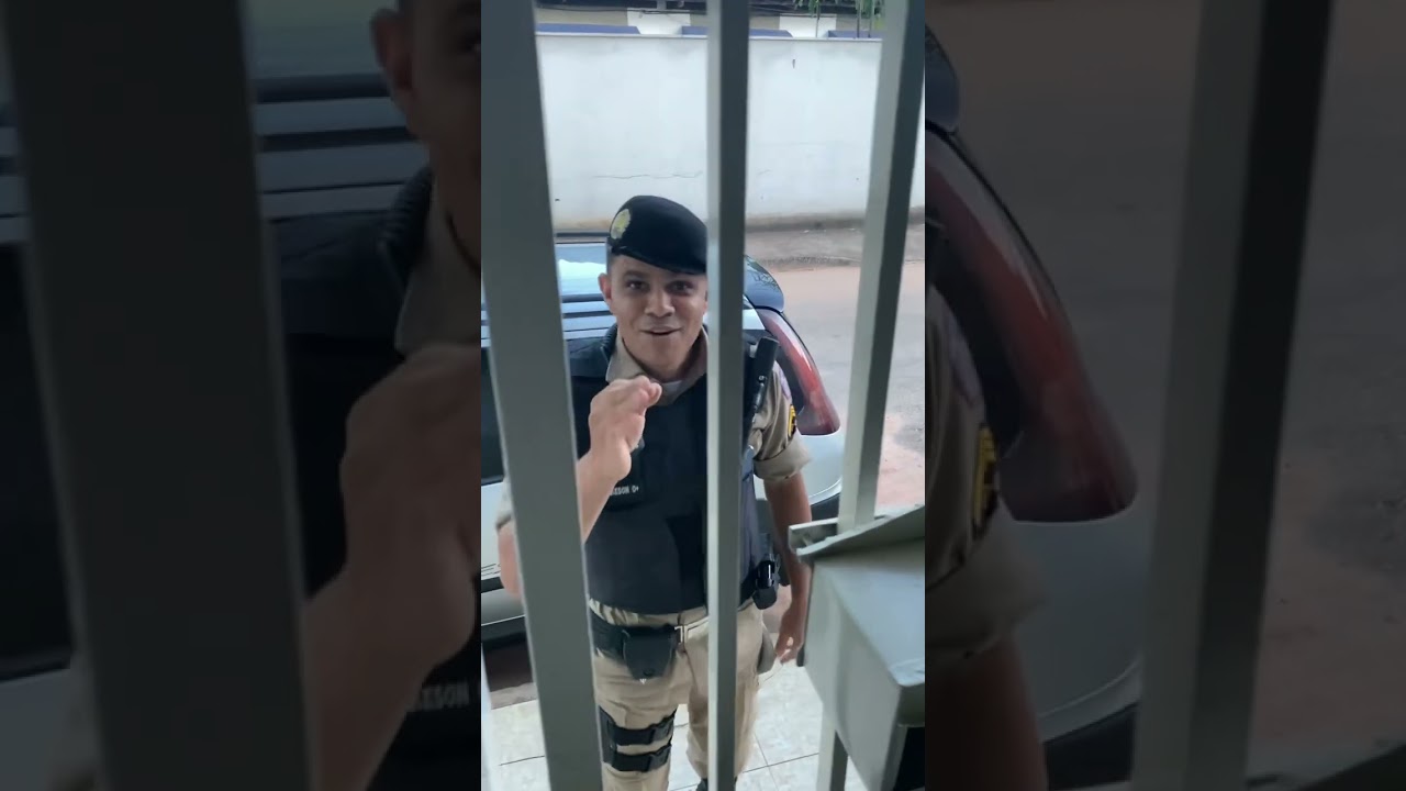 Abuso de autoridade Pol&iacute;cia militar com abuso de autoridade
