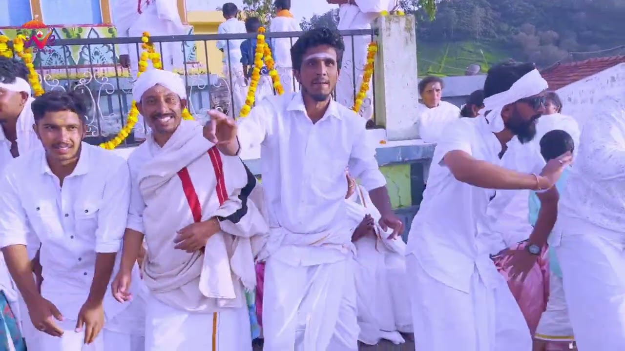 NADUNA MUNDU | BADUGA SONG | MURUGESH PORTHY | GOWTHAM BICKATTY | RITHICK MANJOOR