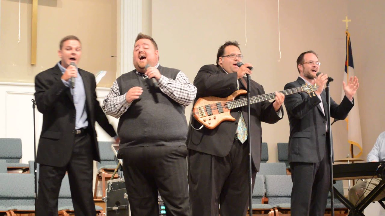 Pat Barker & Friends sing 
