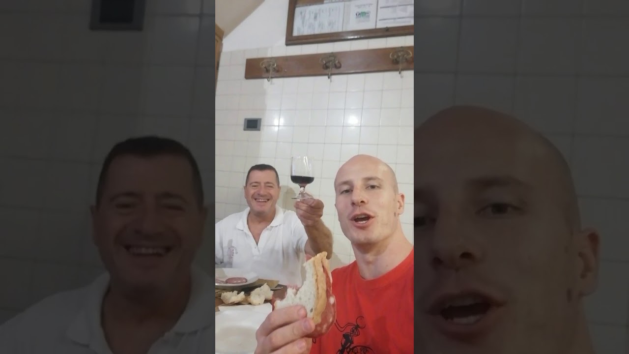 Trattoria  Mario  firenze  e il viola club  mediceo di poggio a caiano tuscany