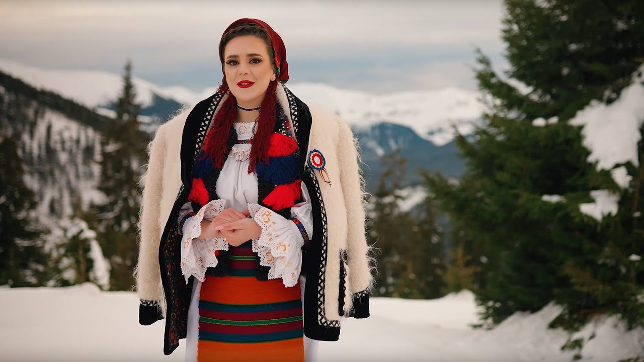 Florentina Vlad - Ii Sfantul Craciun ❄️ Cele Mai Frumoase Colinde 2023