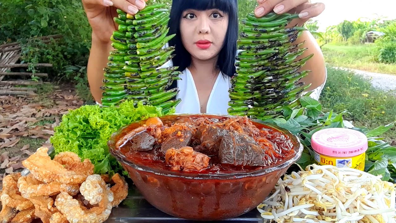 ต้มเส้นถุงล่ะ20บาท2ถุง ปรุงรสจัดๆเผ็ดๆพริกจี่จิ้มกะปิแคปหมูกอบๆแซบสุดยอดจ้าพี่น้อง
