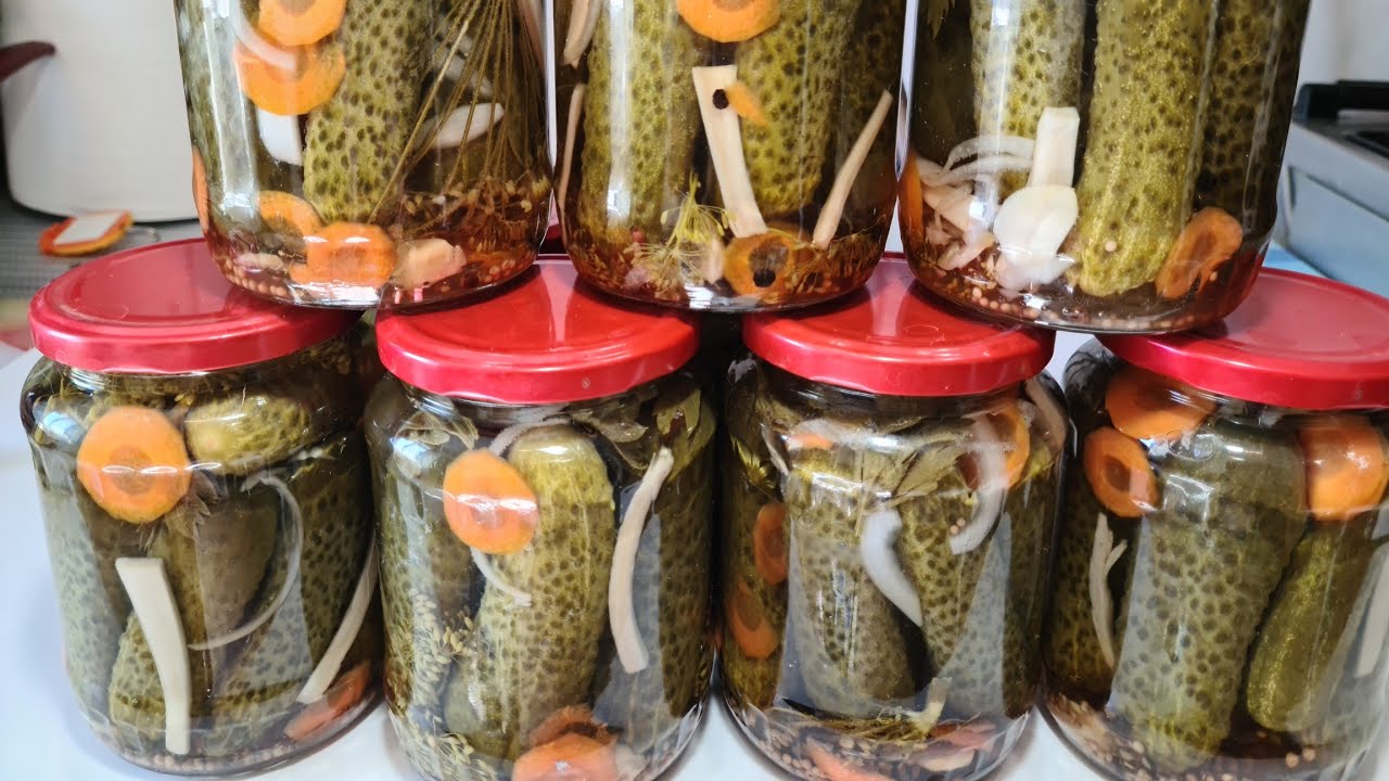 Castraveti bulgaresti in otet - secretele celor mai savurosi castraveciori dulci-acrisori