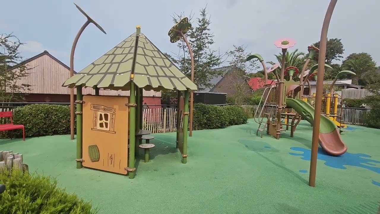 Tour of Les Mouettes Yelloh Village campsite