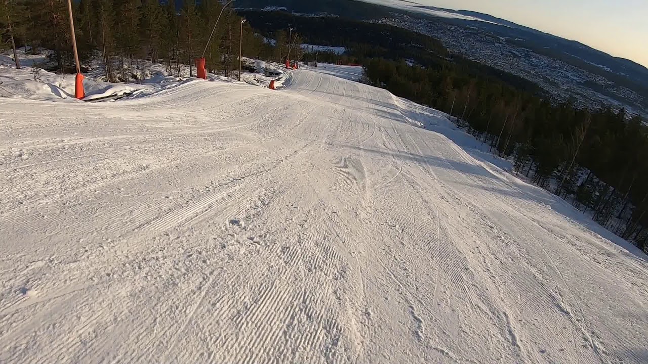 Kongsberg Ski Center. Ormen Lange (Blue trail) into Slalåmen (Black trail)