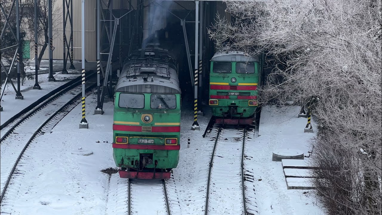 Diesel locomotives are operating at the Bishkek-1 railway station.