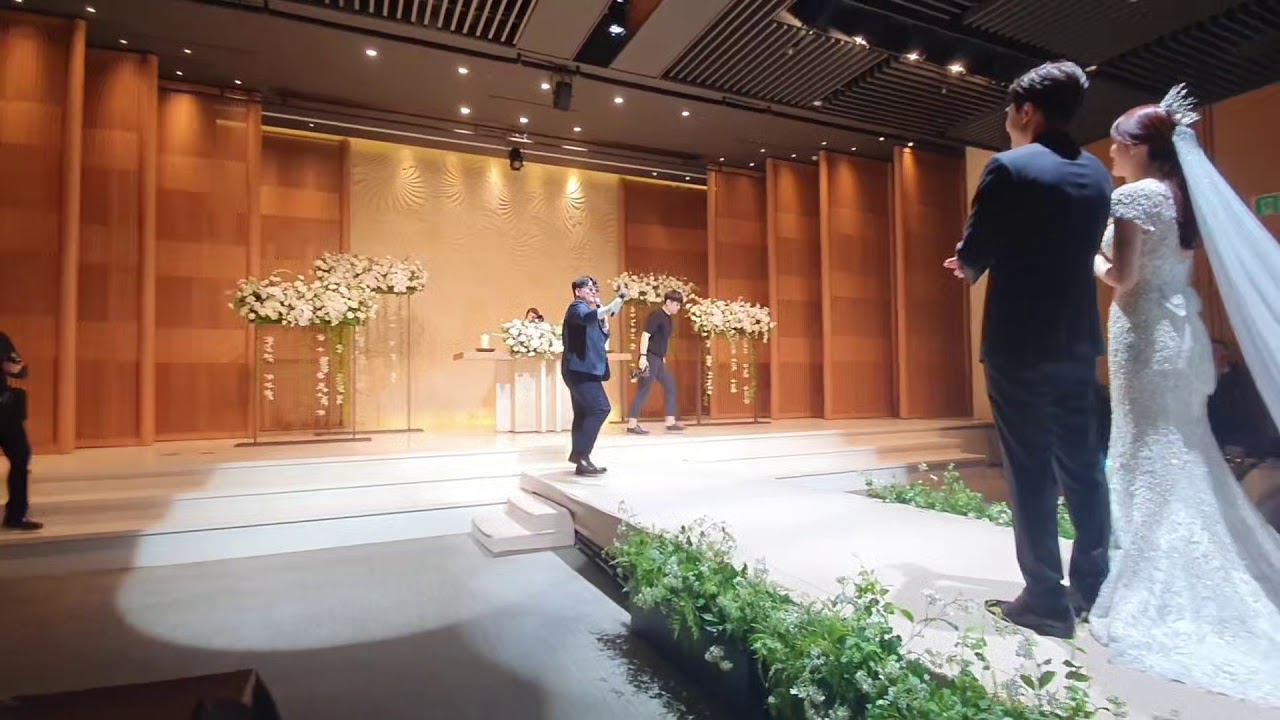 결혼식 약빤 친구들의 축가영상 ㅋㅋㅋㅋㅋㅋ[싸이-연예인]