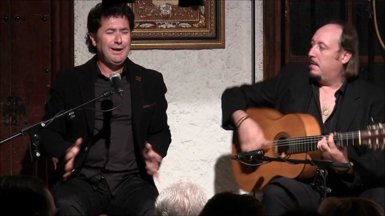 JULIÁN ESTRADA Y MANUEL SILVERIA EN LA PEÑA 'LA SOLEÁ' - Soleá