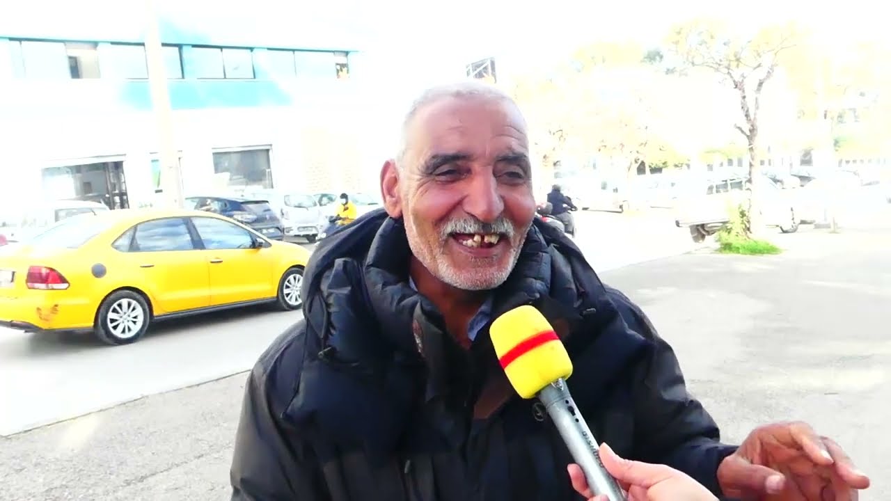 كي تمشي حويجة في السبيطار يعطوك موعد بعد شهر ، كان ماتعطيش تلقى الموعد متاعك بعد عام