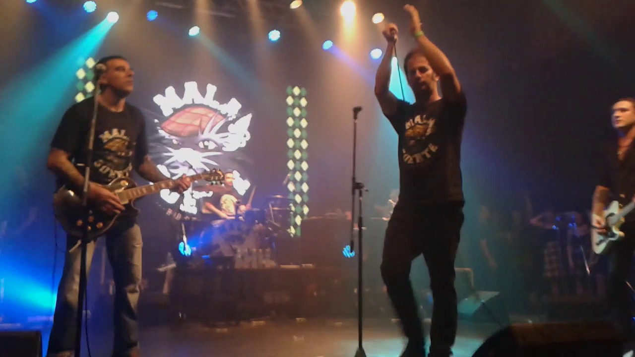 Mala Suerte - Cuando el sol se va - Teatro Vorterix 8/4/2017