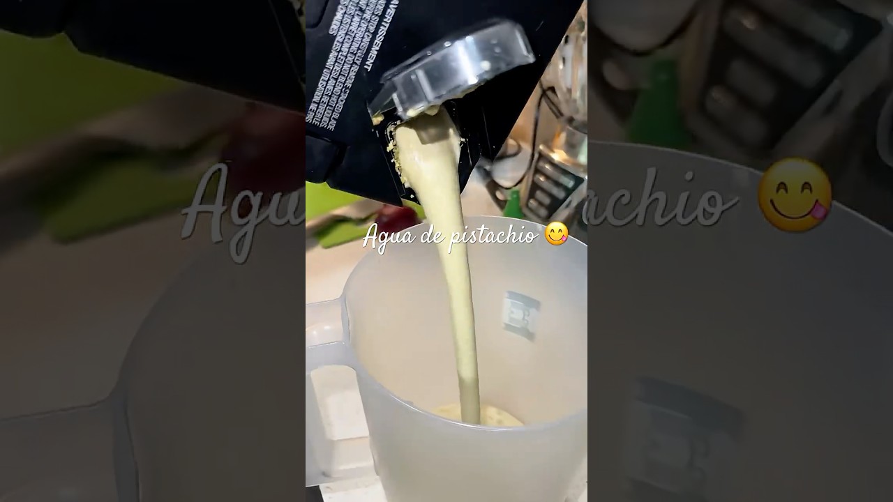 10/10 recommend making this Agua de pistachio! 😋 recipe below