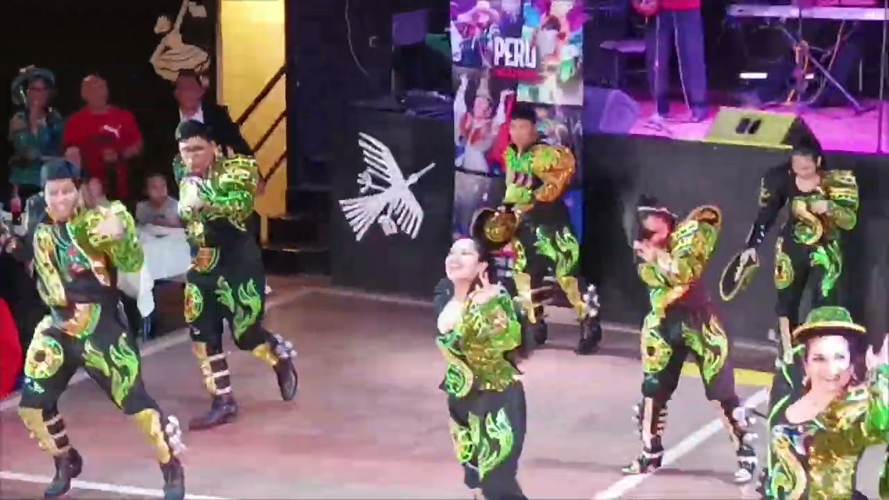 PERÚ DANZA 🇵🇪 ADRIANO CAPORALES