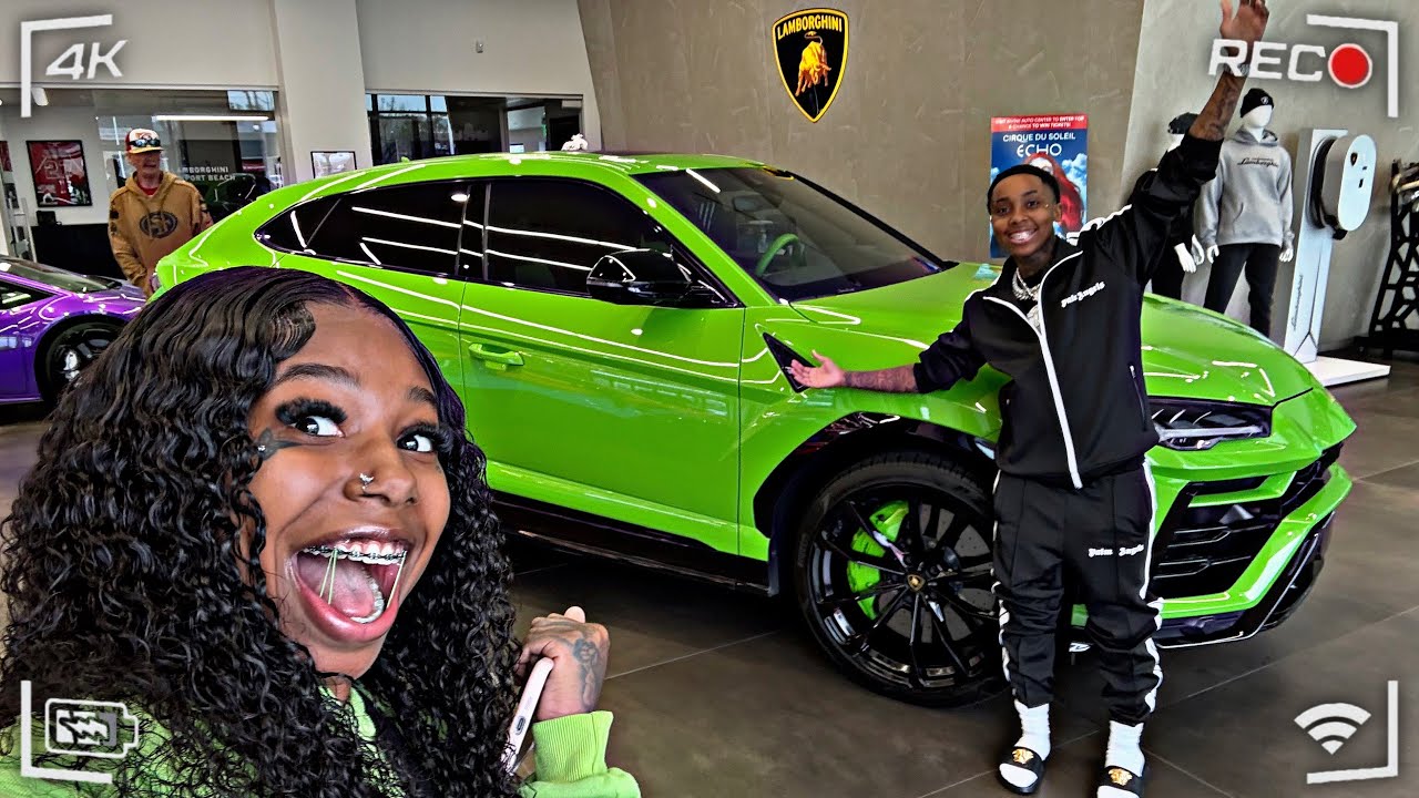 KIM GOT HER DREAM LAMBORGHINI !! 🎉