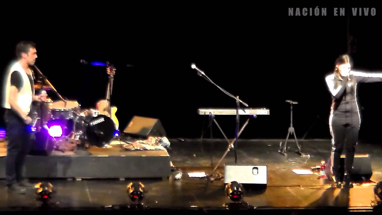 Gepe + Javiera Mena - Lienza (Ciclo Neutral de Invierno - 03.07.2012)