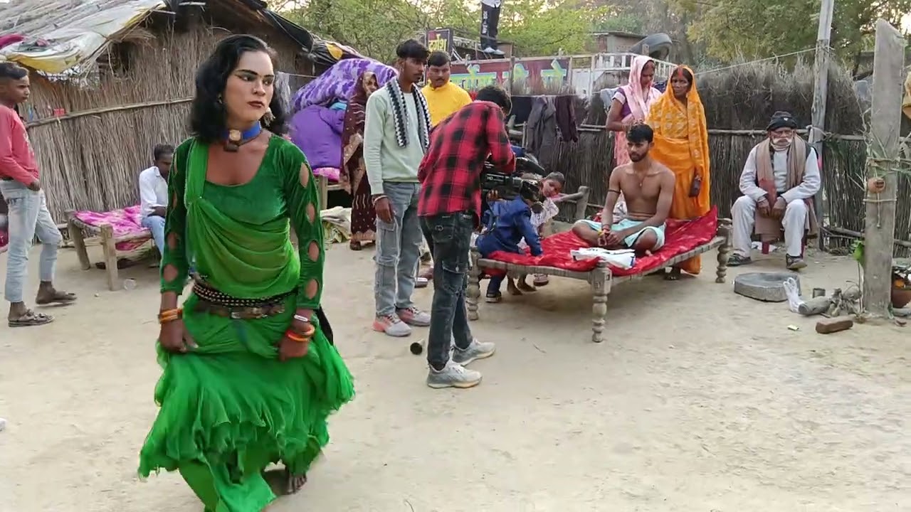 ये बाजा पार्टी अगर अच्छी लगे तो लाइक करे दोस्तों 