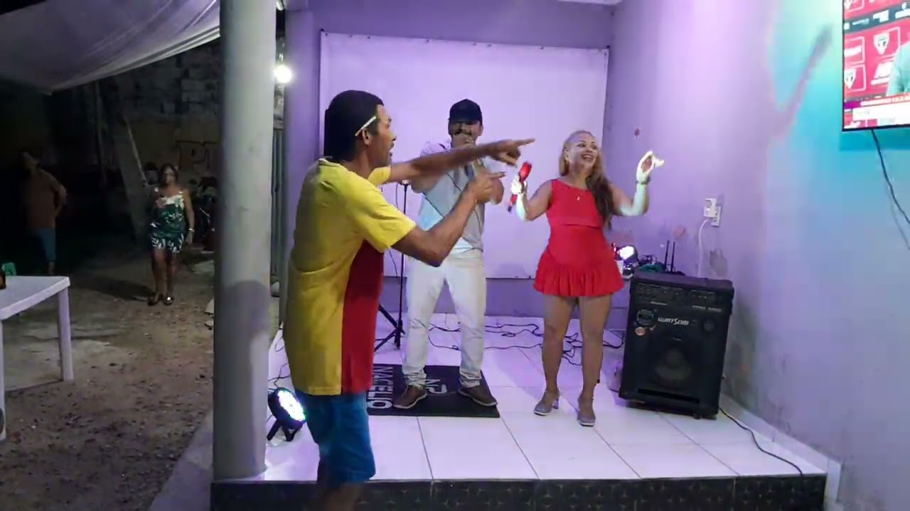 Nacelio Paiva e erbenia Santos ao vivo no bar do derly 