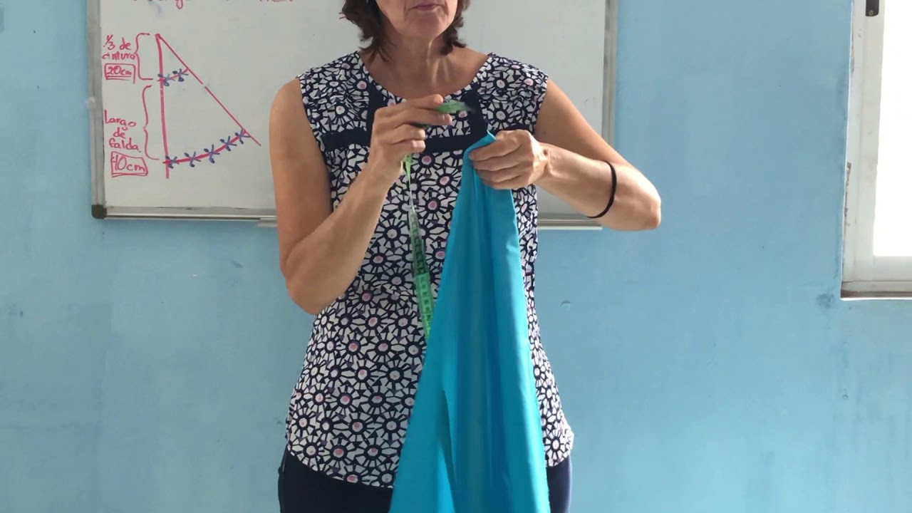 Clase 8 -  Falda Medio Circular