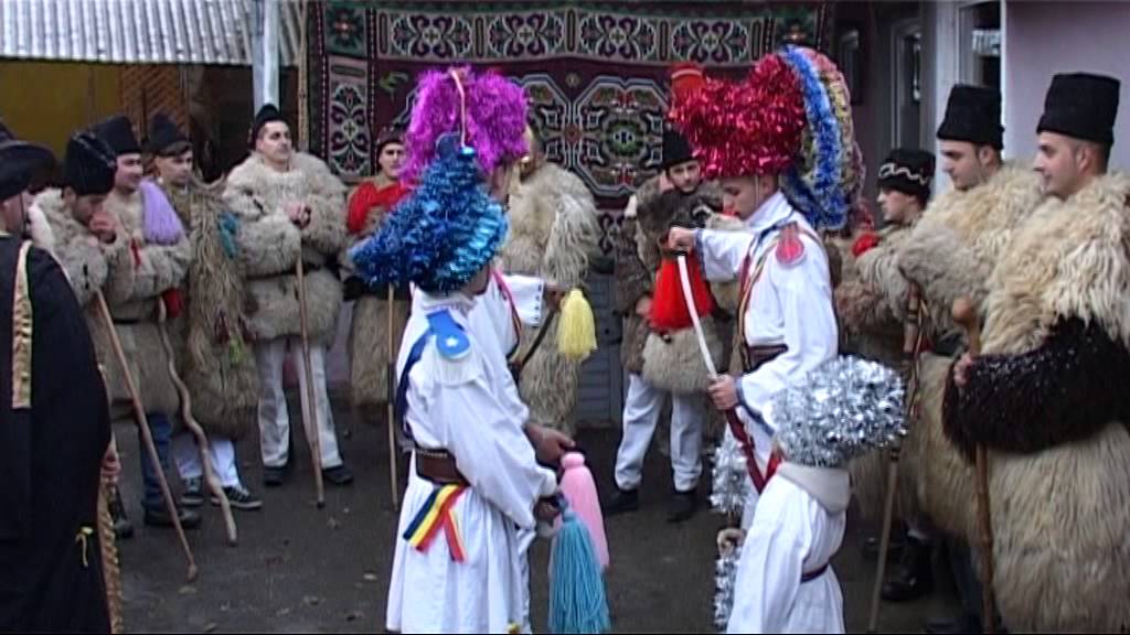 colindul crailor din paroseni 2014