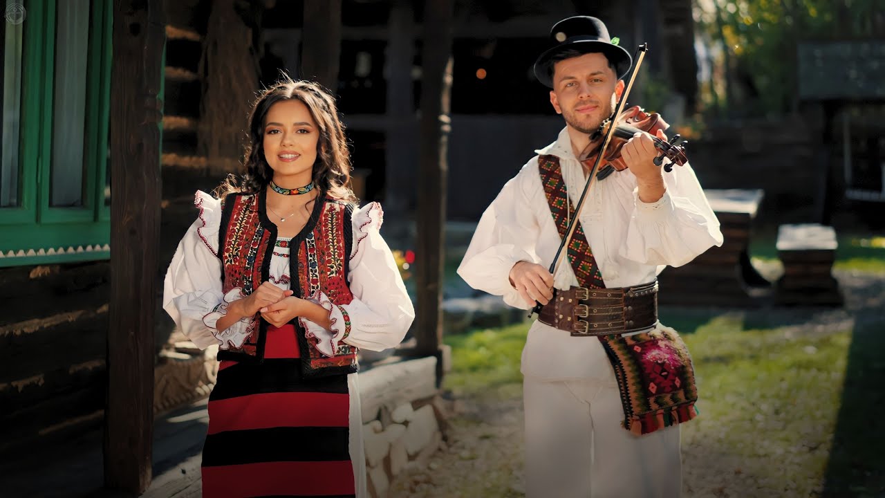 Ancuța Mihalyi & Ionuț Trifoi - De-aș mai fi copil un ceas