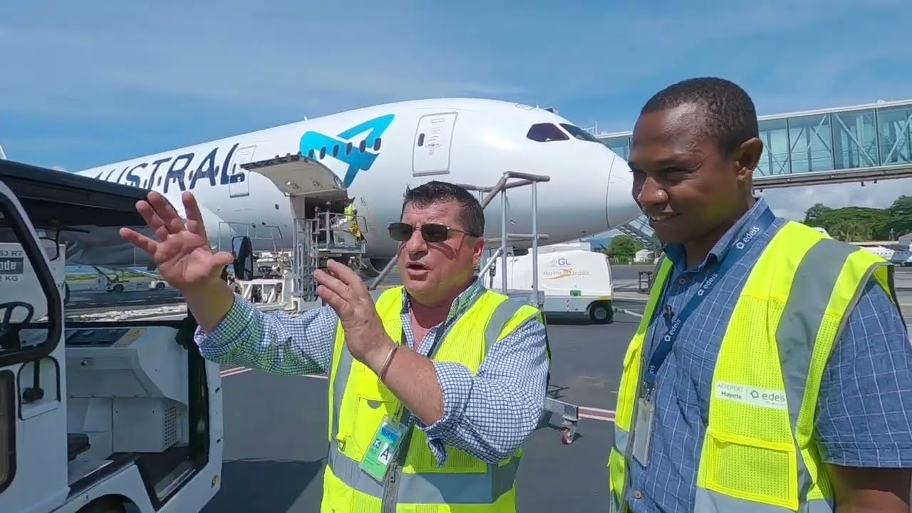 100% Mayotte S4 Em22   Les Bagages