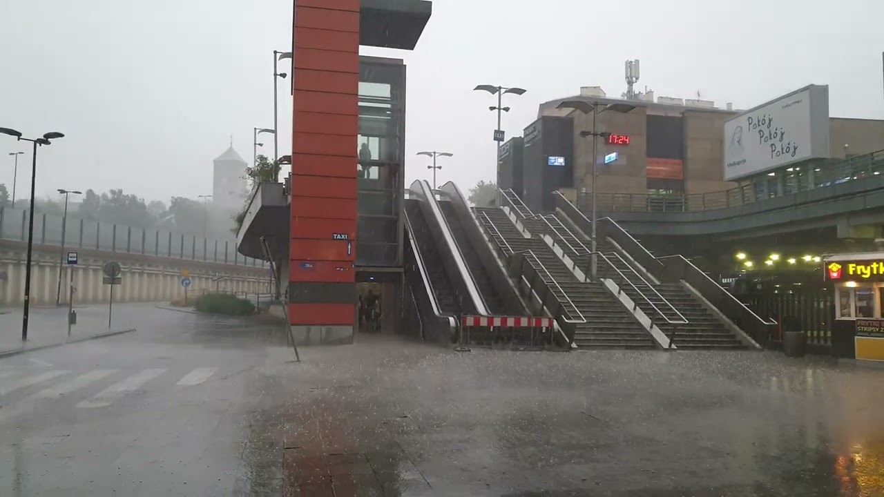 Burza grad i gigantyczna ulewa - Kraków - 23.07.2022 / Flood in Krakow