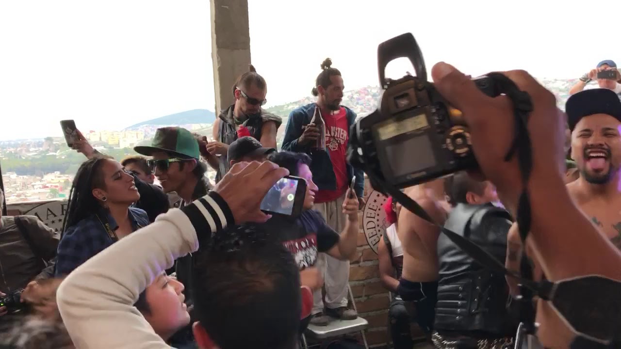 XENOFOBIA JUVENTUD ACABADA