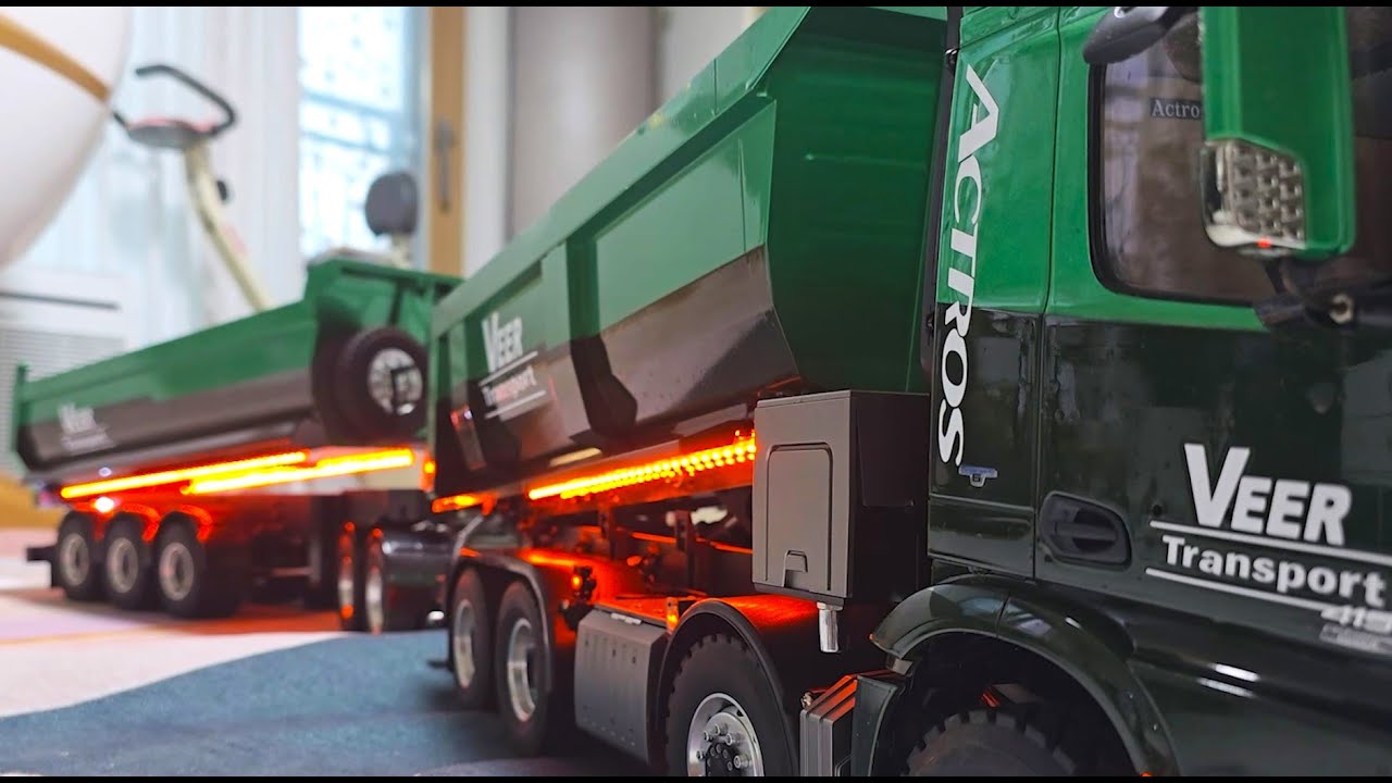 1/14 Scale TAMIYA MERCEDES-BENZ AROCS 4151 8x4 TIPPER TRUCK with Trailer