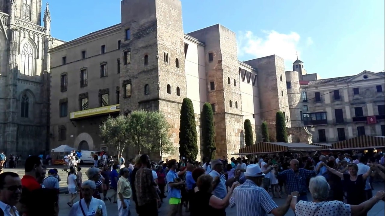 SARDANES / SARDANAS EN LA PLAZA Catedral HD