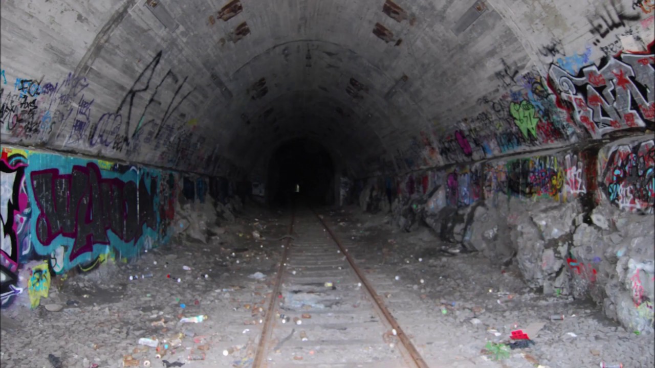 Årsta Train Tunnel ( Abandoned ) Sweden - Årsta Tågtunnel