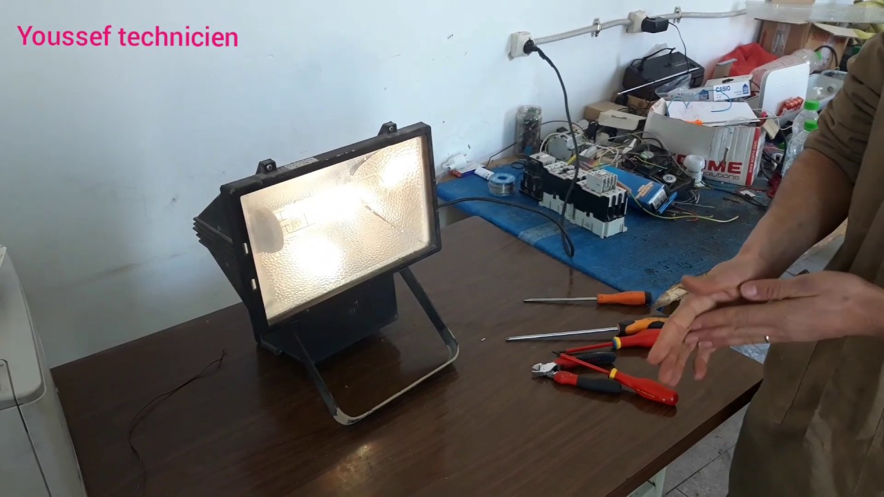 كبلاج كشاف ميتالايت.   كيفية تركيب البروجكتور.   comment installer un projecteur.