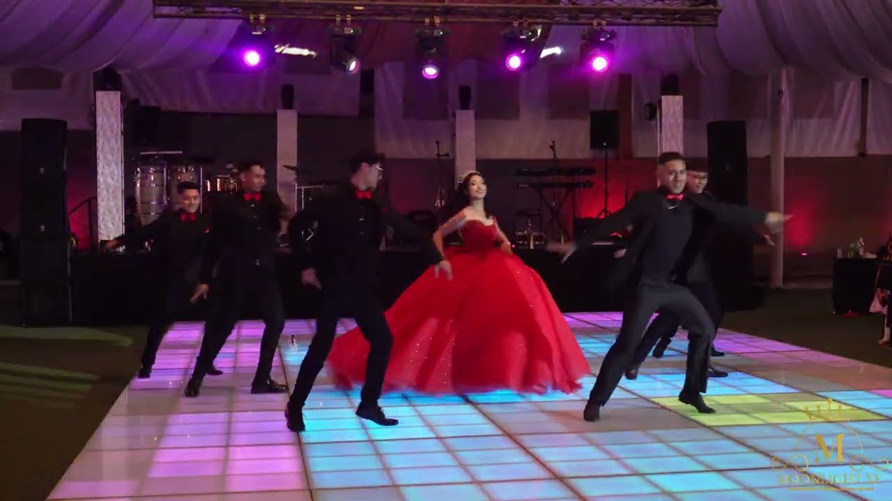 💃 IMPRESIONANTE VALS de XV de Karla | Emotivo Baile al ritmo de Die With a Smile 🎶😍