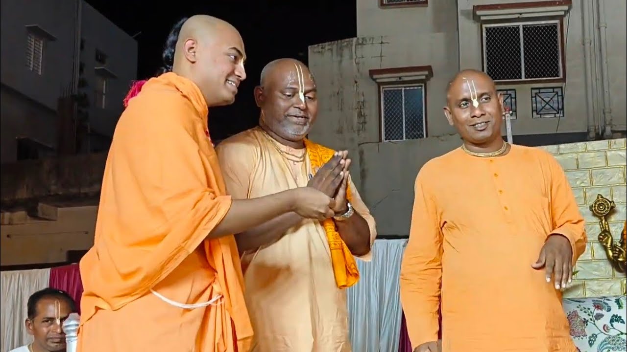 Nitya Mukta Dasa @PranavanandaDas  