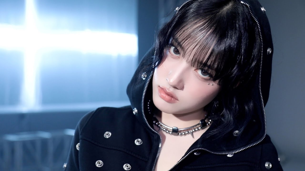 STAYC（ステイシー）'BEBE -Japanese Ver.-' Performance Video Behind