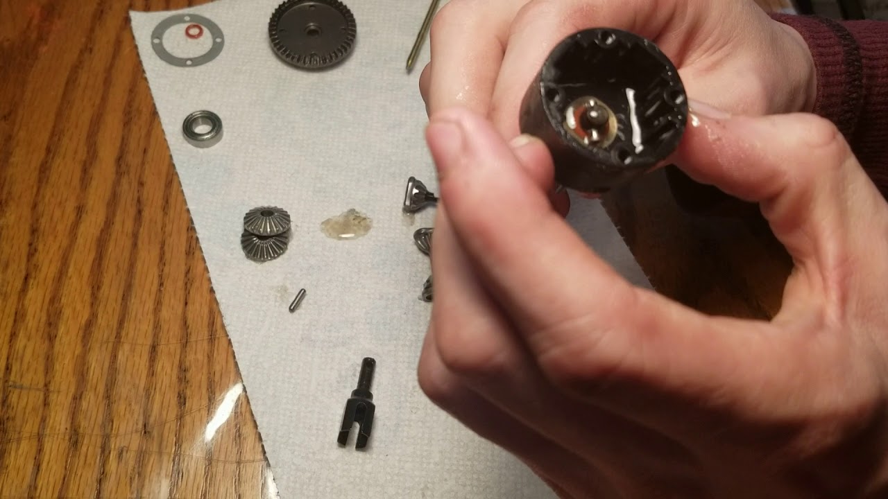 Arrma kraton v3 front differential how to rebuild it