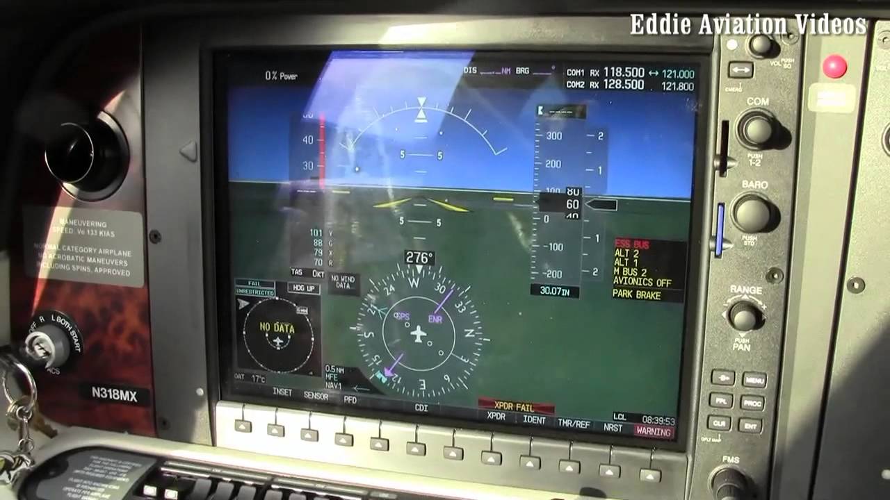 Aprendiendo del Garmin 1000 en la cabina del Cirrus SR22