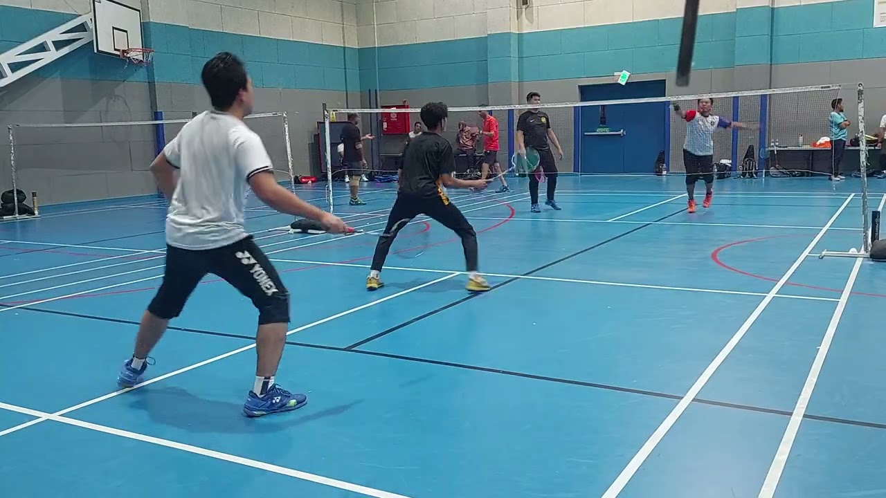 #badminton di  #Qatar 16 2.2026. Rusli/Sani vs Fawaz/Sufian. Last game aku malam ini.