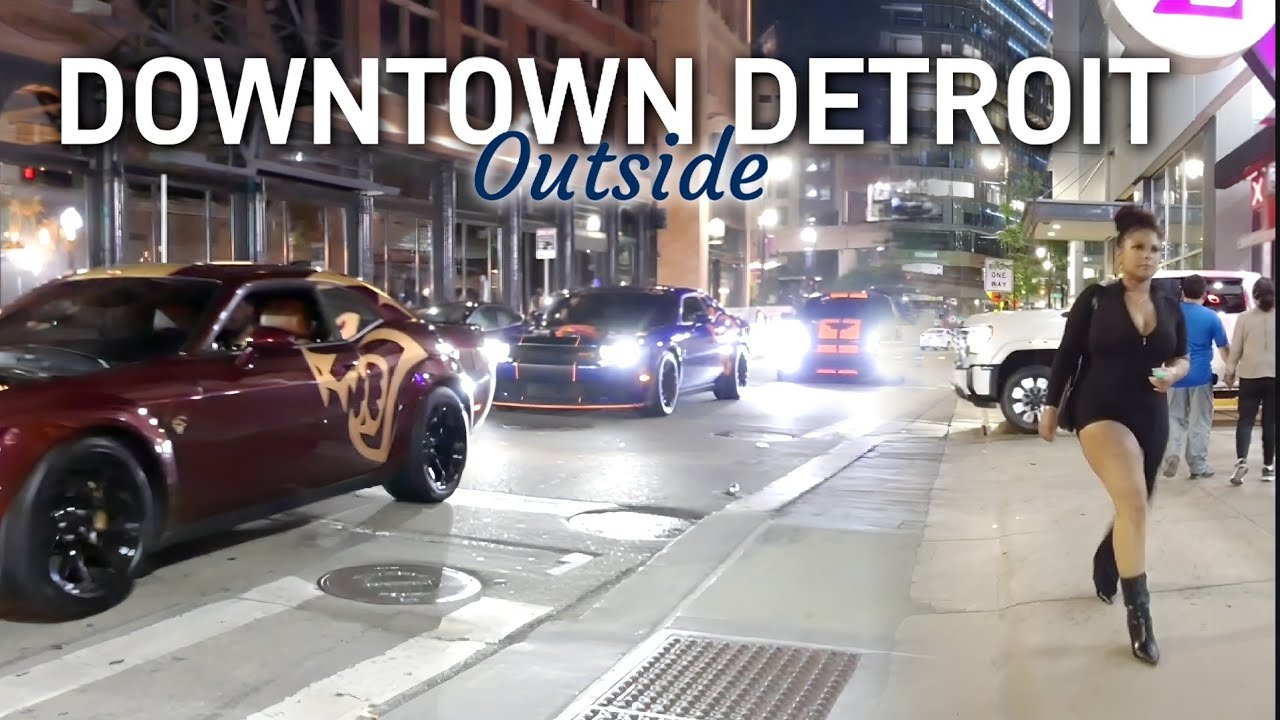 Downtown Detroit 📸 Nightlife Vibe