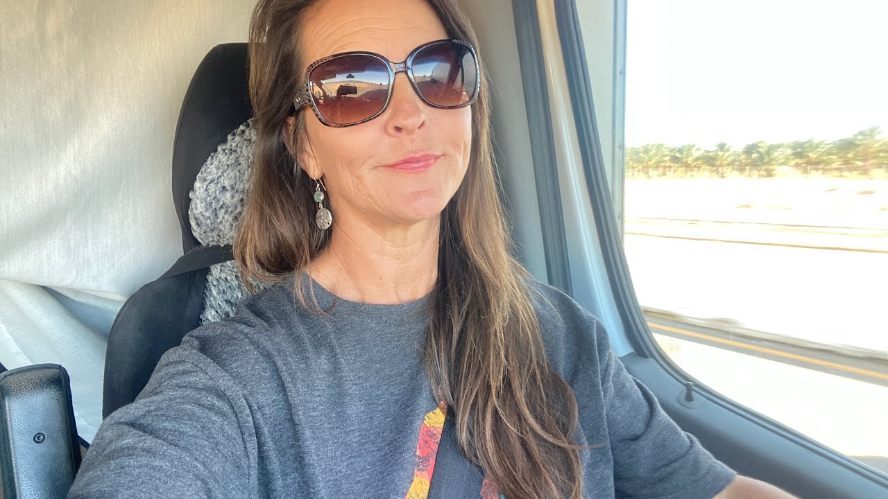 Boondocking Alone  - High Winds - 56 Yrs Old Female Living on the Road