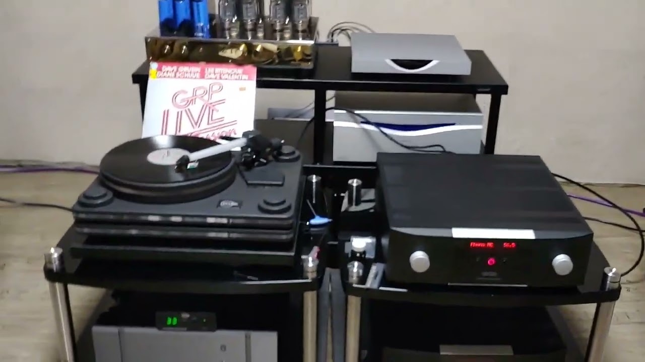 KUZMA SAFIR9 - listening to it, you can't hear it, just the music. Amazing!